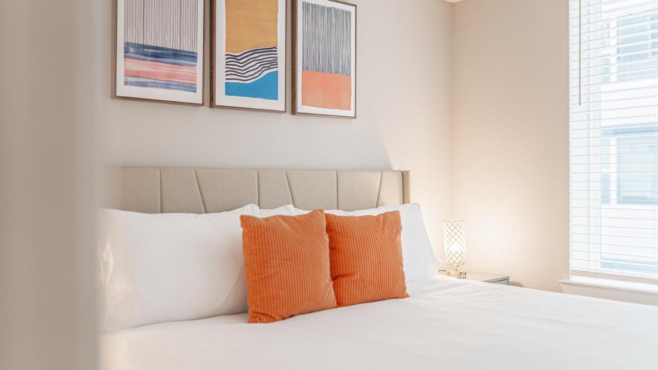 Apartamento Upscale Modern Apts - Free Parking, Fast Wifi, Courtyard Austin Exterior foto